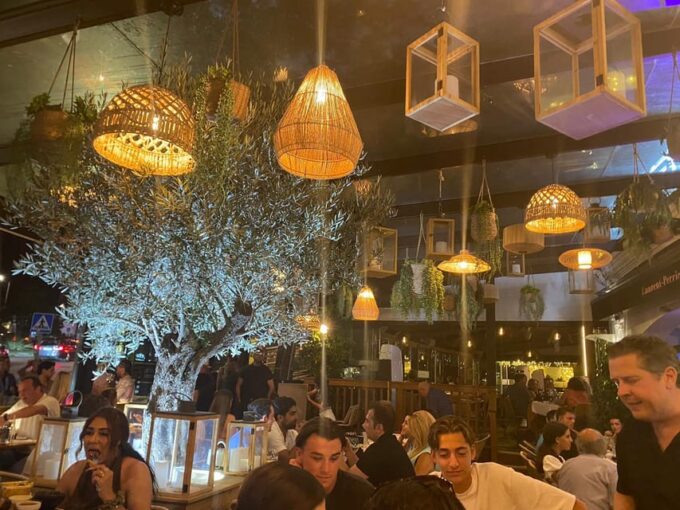 Marbella: Premium Tour Through the Nightlife of Puerto Banus - Frequently Asked Questions