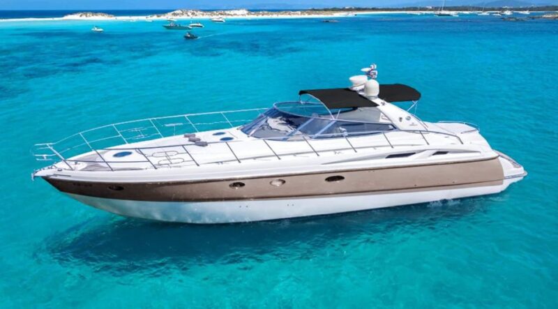 Marbella: Private Cruise in Yacht - Inclusions and Amenities