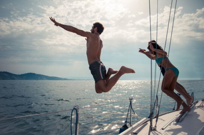 Marbella: Private Sailing Cruise at Puerto Banús With Drinks - Coastal Exploration