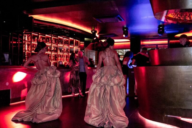 Marbella: Puerto Banus Nightlife Walking Tour - Accessibility and Mobility
