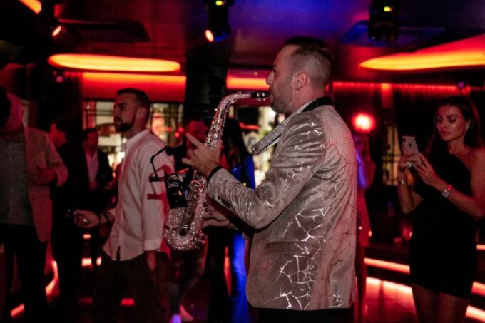 Marbella: Puerto Banus Nightlife Walking Tour - What to Bring