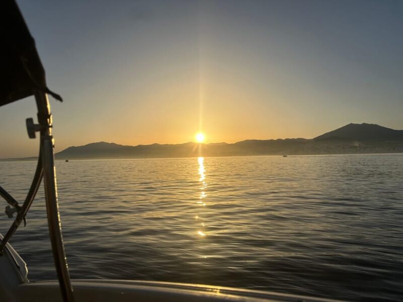Marbella: Sunset on a Luxury Yacht Along the Marbella Coastline - Inclusions
