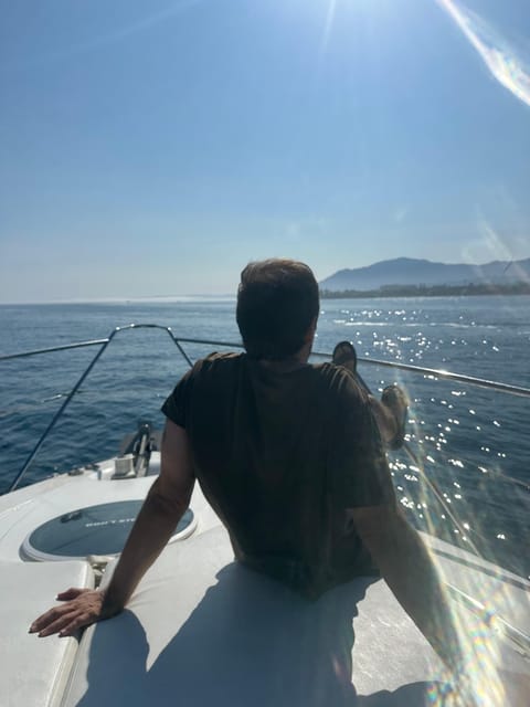 Marbella: Sunset on a Luxury Yacht Along the Marbella Coastline - Meeting Point and Languages