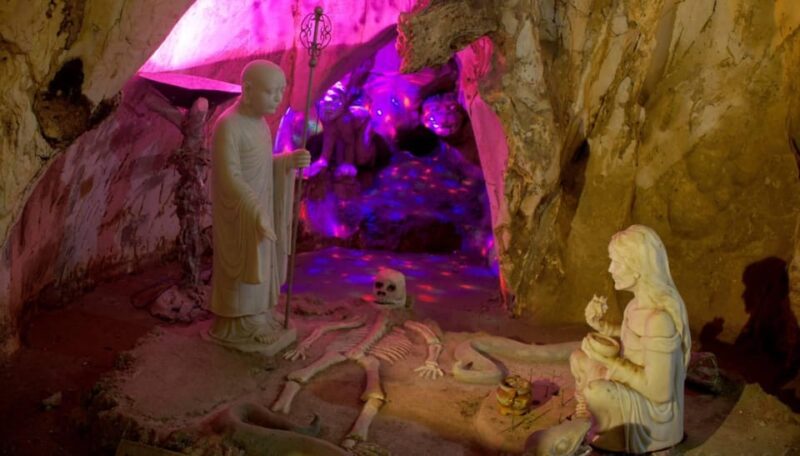 Marble Mountain - Monkey Mountain - Am Phu Cave Sunset Tour - Am Phu Cave