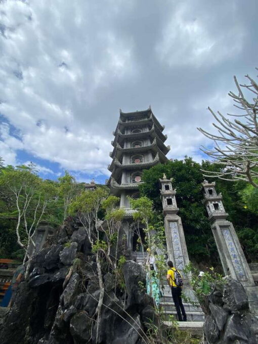 Marble Mountains and Linh Ung Pagoda Private Tour From Hoian - Lady Buddha Statue and Sơn Trà Peninsula