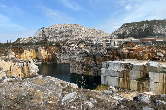 Marble Tour - Included Amenities