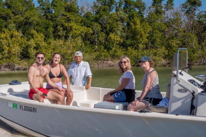Marco Island: Boat Tour to Cape Romano and 10,000 Islands - Booking and Cancellation Policy