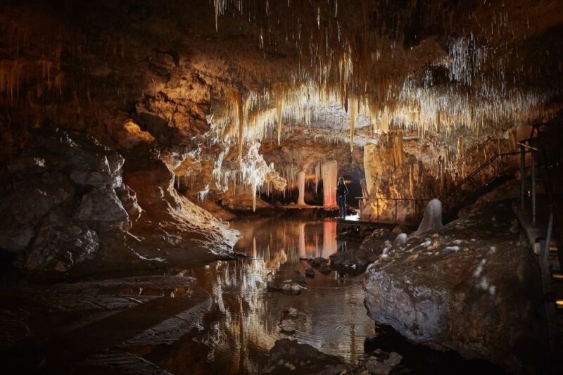 Margaret River: Lake Cave Fully-Guided Tour - Accessibility and Restrictions