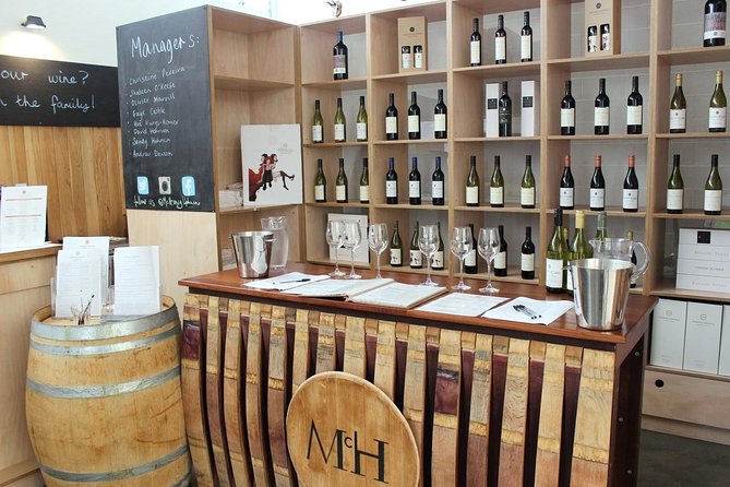 Margaret River Small-Group Full-Day Wine & Food Tour - Dining Experience