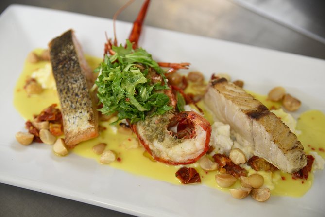 Margaret River Small-Group Full-Day Wine & Food Tour - Booking Confirmation