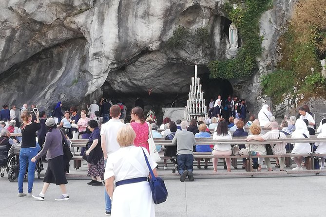 Marian Route: Lourdes, Montserrat & Meritxell - Visiting Montserrat