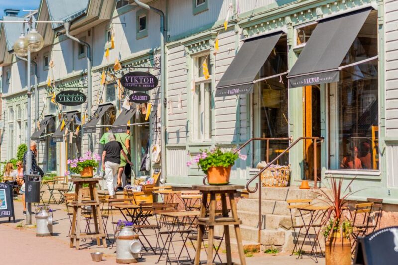 Mariehamn Private Guided Walking Tour - Tour Overview