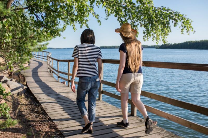 Mariehamn Private Guided Walking Tour - Experience Highlights