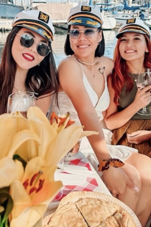 Marina Del Rey: Charcuterie and Wine With Boat Tour - Customer Reviews