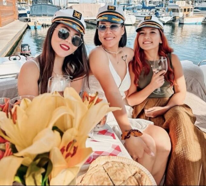 Marina Del Rey: Charcuterie and Wine With Boat Tour - Optional Boat Cruise