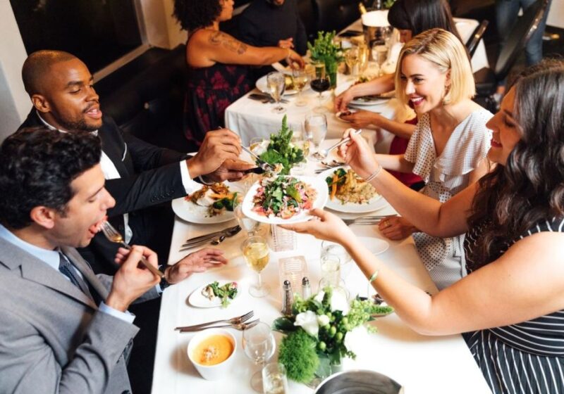Marina Del Rey: Thanksgiving Buffet Brunch or Dinner Cruise - Key Points