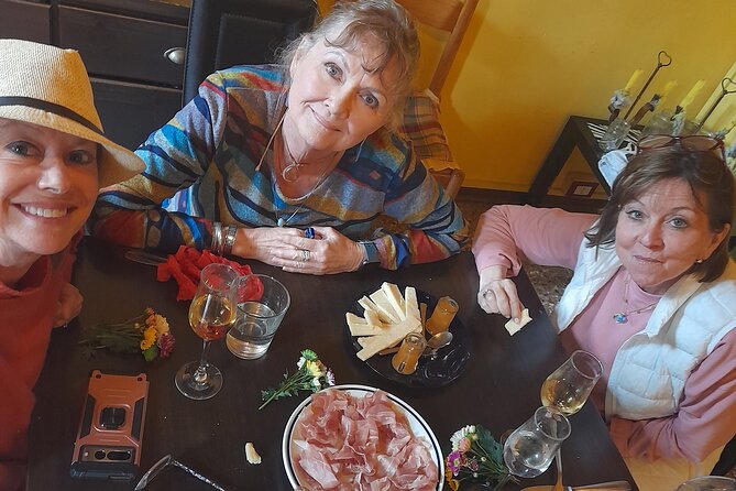 Market Tour and Cooking Class With a Venetian Sailor - Culinary Experience