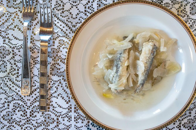 Market Tour & Dining at a Locals Home in Venice - Seasonal Local Ingredients