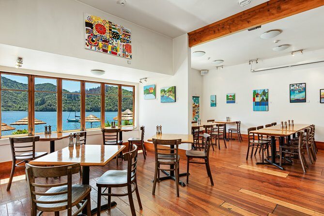 Marlborough Sounds Day Visit to Lochmara - An In-Depth Look at the Lochmara Lodge Day Trip