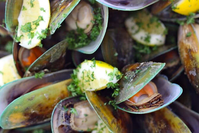 Marlborough Sounds Greenshell Mussel Tasting Cruise - Picturesque Marlborough Sounds