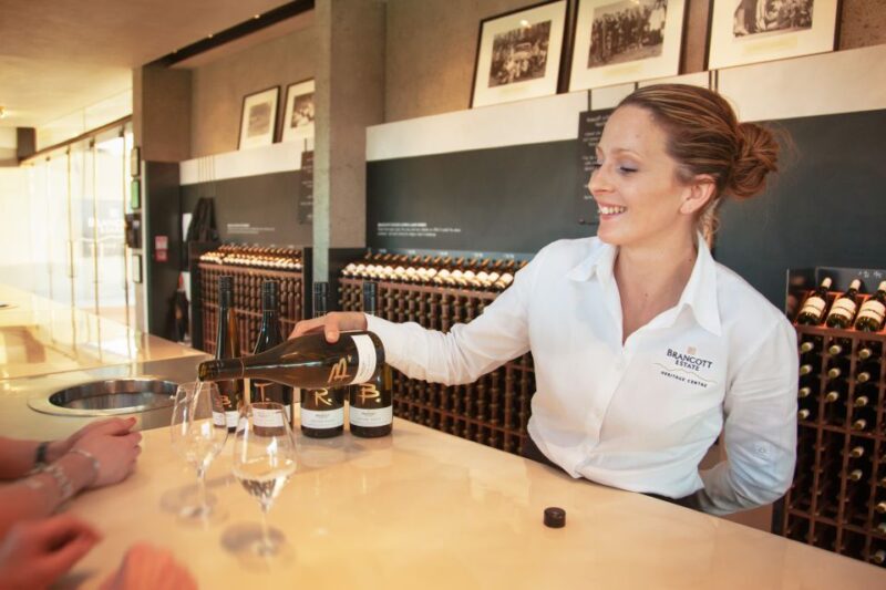 Marlborough: Wineries Visit With Tastings and 2-Course Lunch - Key Points