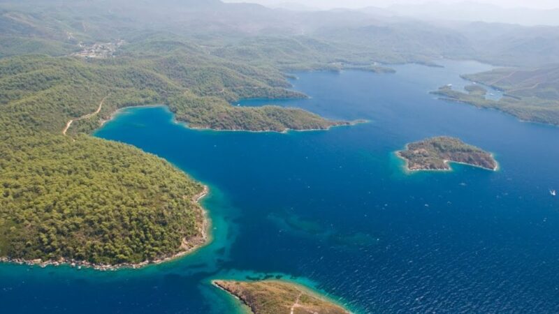 Marmaris: Cleopatra Island Boat Trip With Lunch and Transfer - Itinerary and Activities