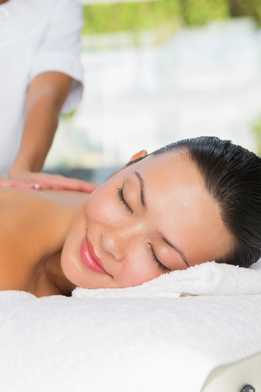 Marmaris/Icmeler: VIP Turkish Bath Experience With Transfers - Amenities and Supplies