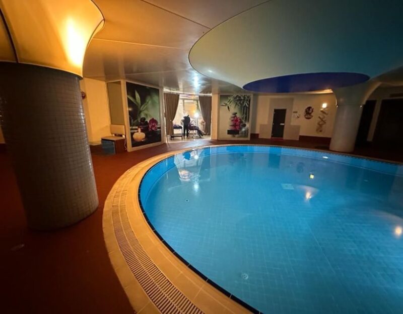Marmaris: Traditional Turkish Bath Experience With Transfers - Facilities and Treatments