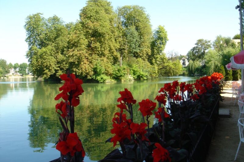 Marne River Loop Day Cruise With Lunch on Board - Scenic Waterways and Landmarks
