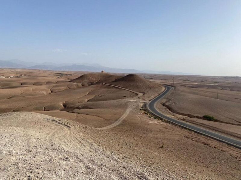 Marrakech: 1h Quad Bike Dinner &Show Sunset on Agafay Desert - Key Points