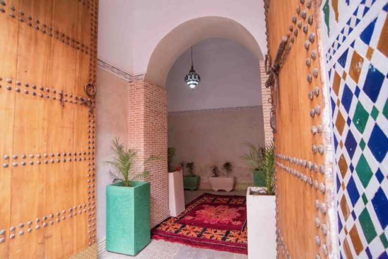 Marrakech: Authentic Moroccan Hammam Experience in Mouassine - Accessibility and Restrictions