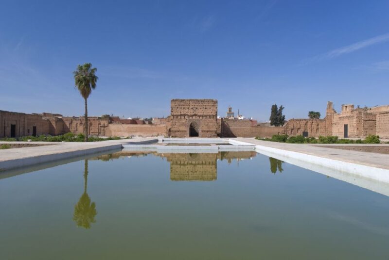 Marrakech: Bahia & Badi Palaces & Saadian Tombs Guided Tour - Key Points