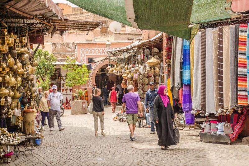 Marrakech: Bahia Palace, Saadian Tombs, and Medina Tour - Key Points