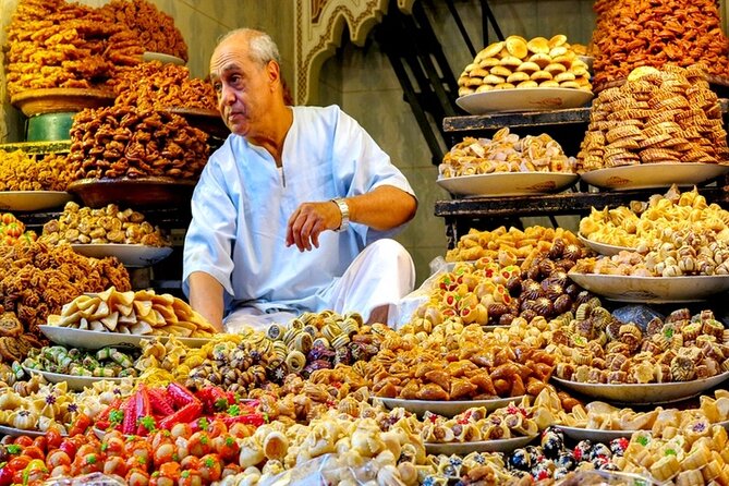 Marrakech City Tour: Private Full-Day Guided City Tour With Luxury Transport - Immerse in Souk Semmarine