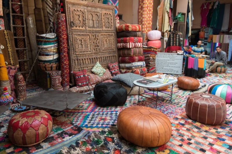 Marrakech Discovery: Monuments, Market & Medina Walking Tour - Tour Highlights and Itinerary
