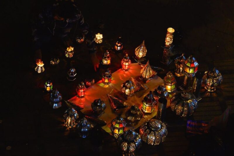 Marrakech: Medina by Night Walking Tour With Moroccan Tea - Highlights of the Tour