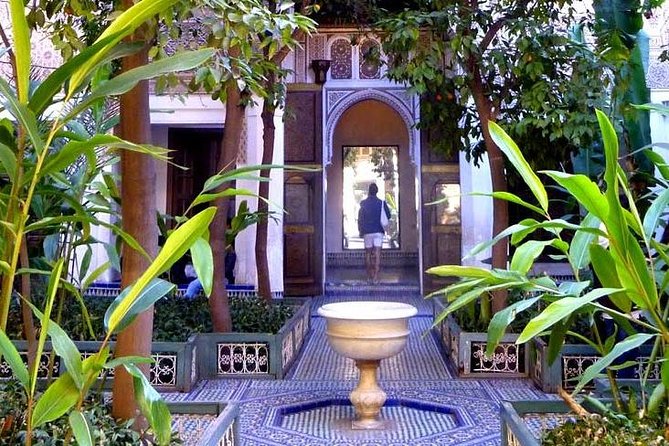 Marrakech Medina Walking Tour With Official Local Guide - Guided Tour Experiences