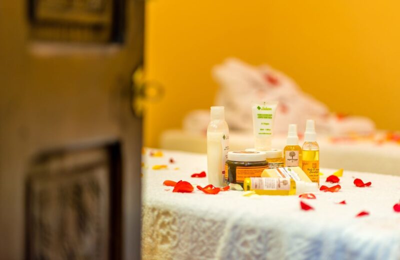 Marrakech: Palmeraie Camel Ride & Traditional Moroccan Spa - Key Points