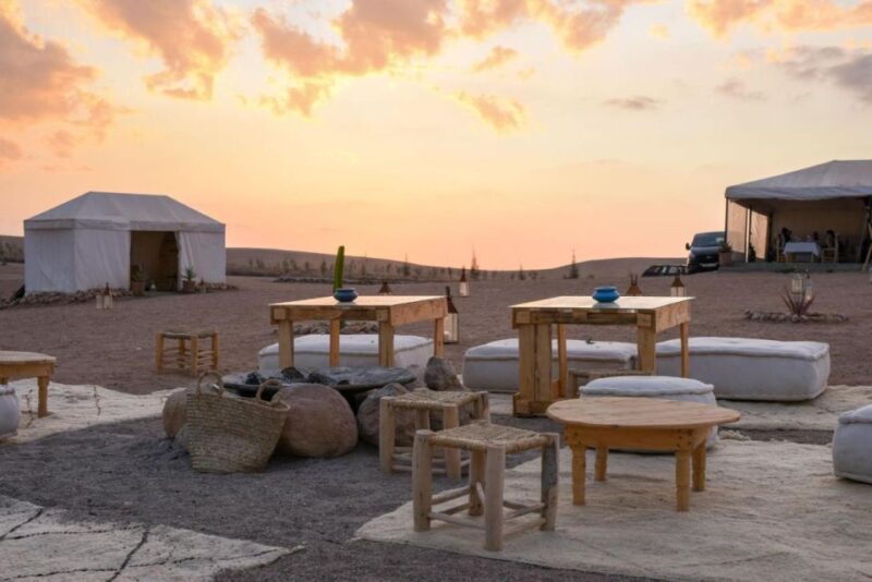 Marrakech: Premium Agafay Desert Dinner In Bedouin Camp - Key Points