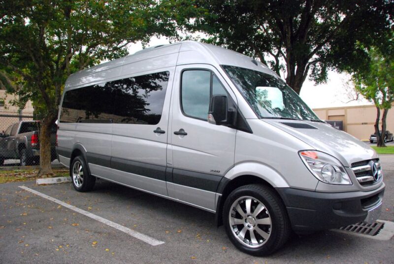 Marrakech: Private 1-Way Bus or Van Transfer to Agadir - Key Points
