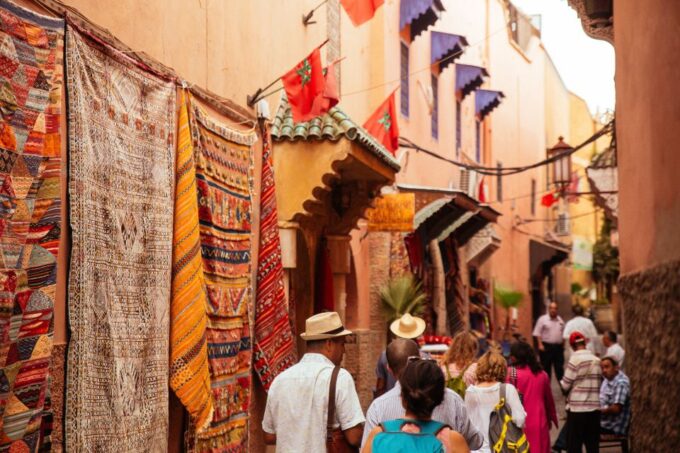 Marrakech: Private Souks Tour With Tea and Traditional Snack - Mellah and Jemaa El-Fnaa
