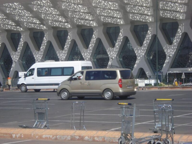 Marrakech: Private Transfer to or From RAK Airport - Key Points