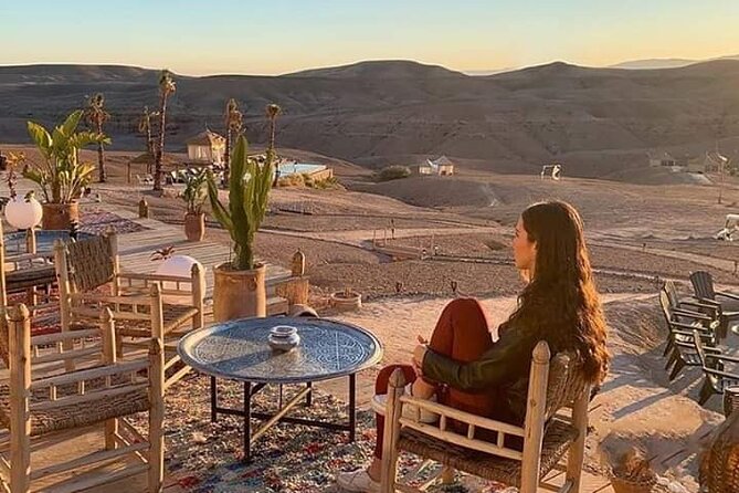 Marrakesh: Agafay Desert Magical Sunset Dinner With a Show - Small Group Tour Exploration