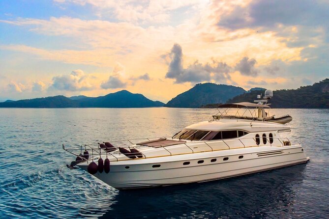 Marriage Proposal on Private Yacht - Key Points