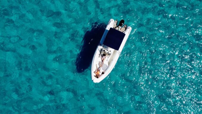 Marsala: Full-Day Trip by Dinghy to Favignana and Levanzo - Sicilian Cuisine and Wine