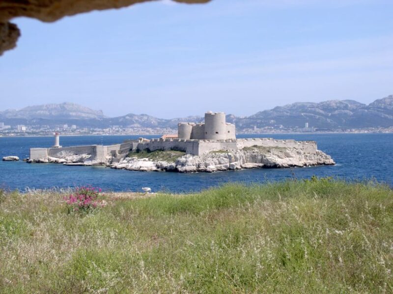 Marseille: 24, 48, or 72-Hour Citypass With Public Transport - Guided Tours and Bookings