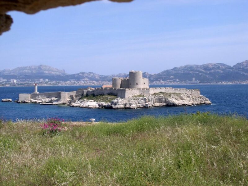 Marseille: 24, 48, or 72-Hour Citypass With Public Transport - Important Information