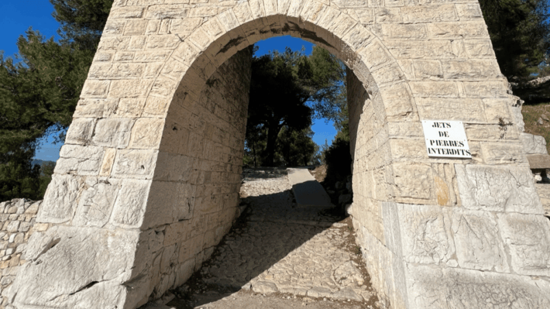 Marseille - Allauch: Between Tradition, History and Nature - Taking in the Vibrant Noailles Neighborhood
