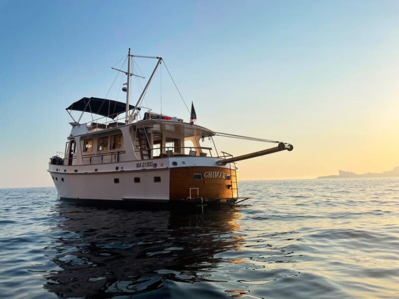 Marseille: Boat Rental for a Day Visiting Frioul Islands - Frequently Asked Questions