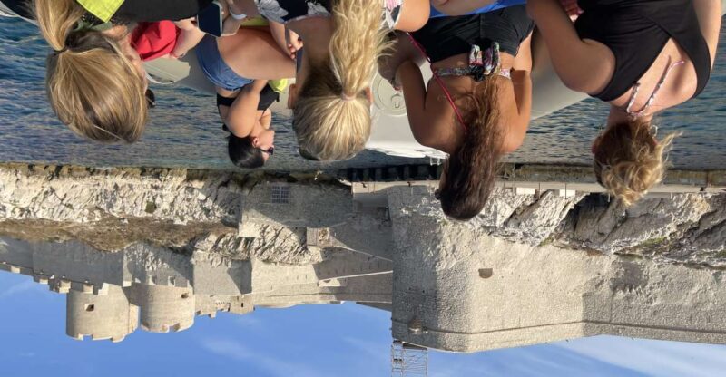 Marseille: Boat Tour With Stop on the Frioul Islands - Key Points